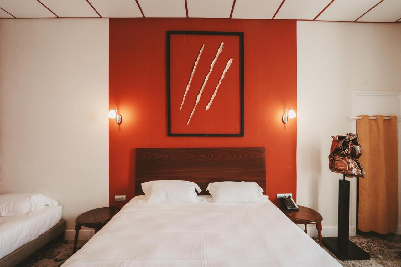 Logis Hotels Chateau De La Barge Chaintré Εξωτερικό φωτογραφία