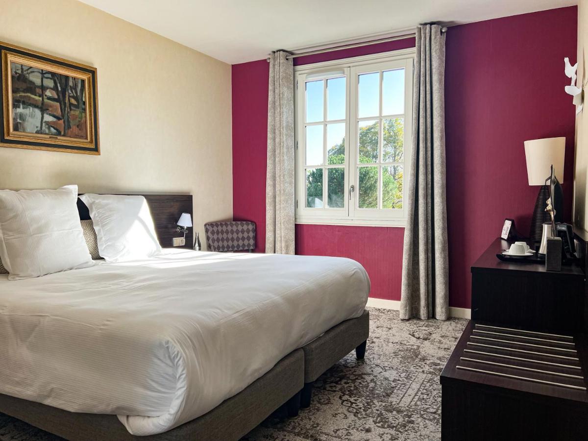 Logis Hotels Chateau De La Barge Chaintré Εξωτερικό φωτογραφία