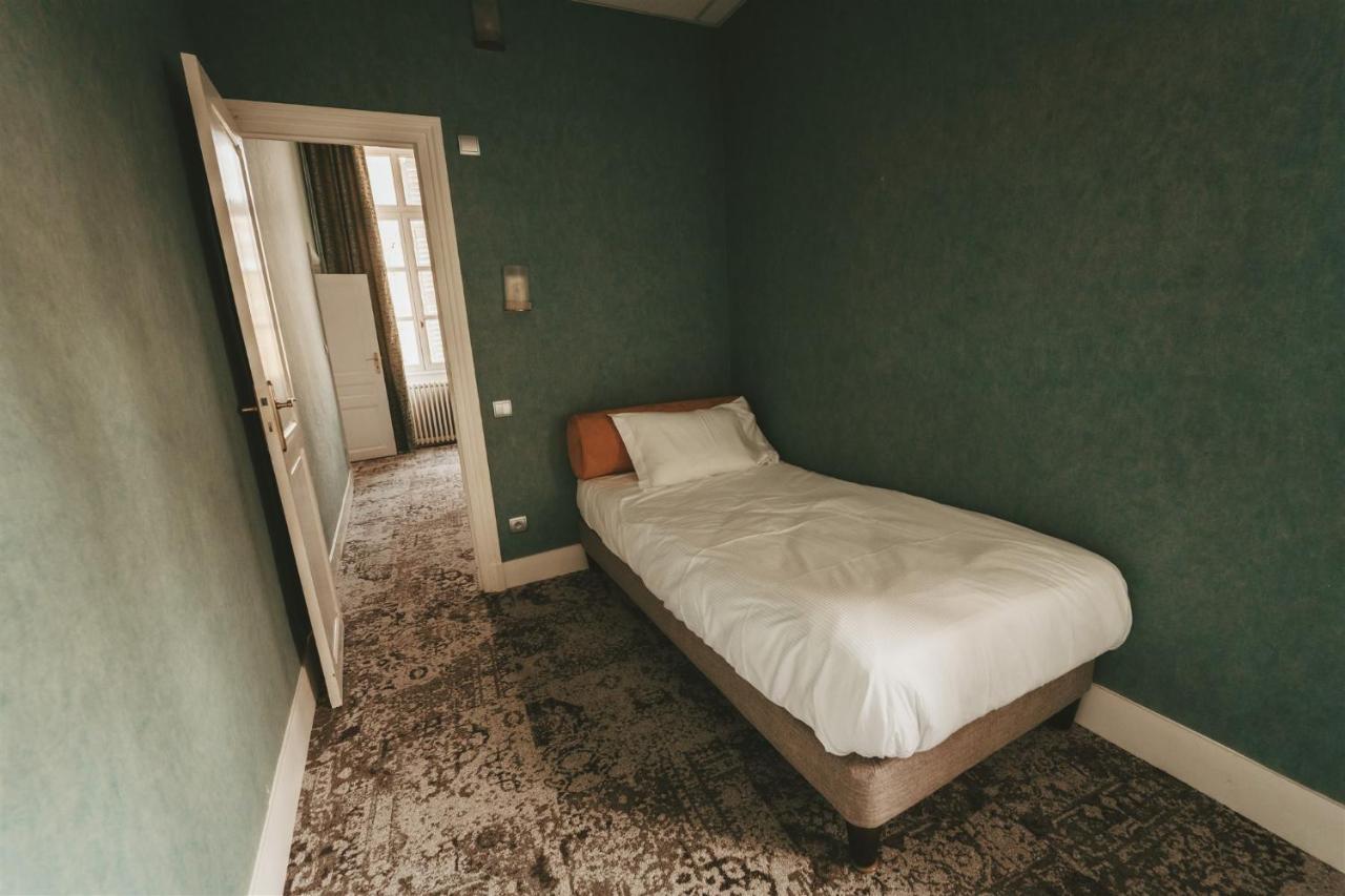 Logis Hotels Chateau De La Barge Chaintré Εξωτερικό φωτογραφία
